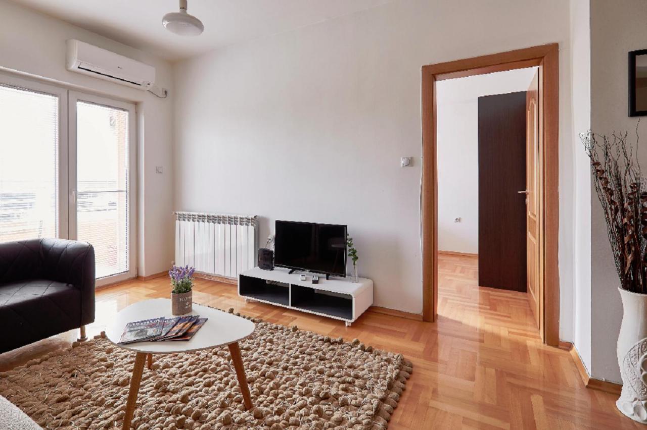 Smart Apartments Скоп'є Екстер'єр фото